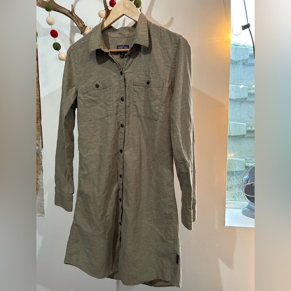 Patagonia Dress - Picture 1 of 6